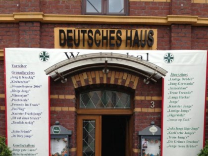 照片:  Deutsches Haus